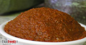 Southern Thai basic curry paste