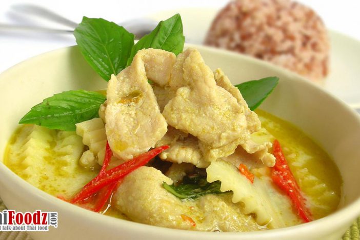 Pork and coconut palm heart green curry recipe